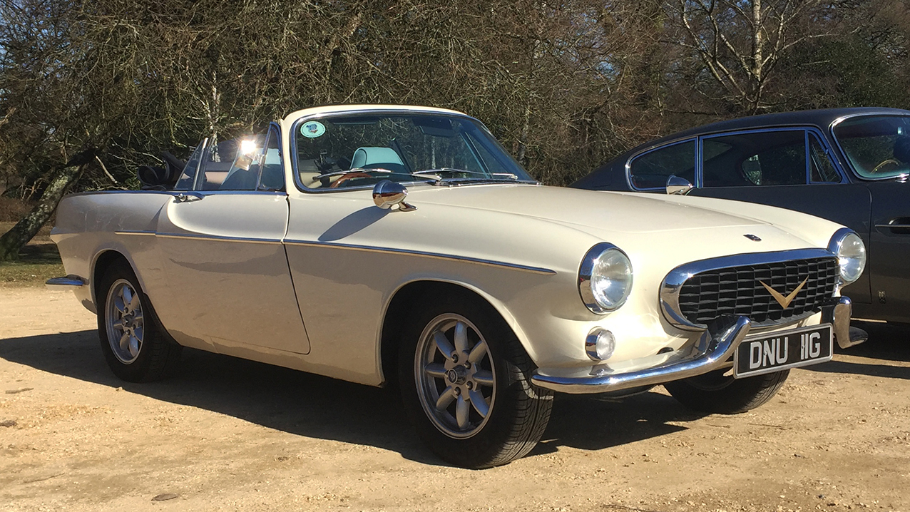 Classic Volvo Convertible Wedding Car for Hire in Hampshire, Dorset and