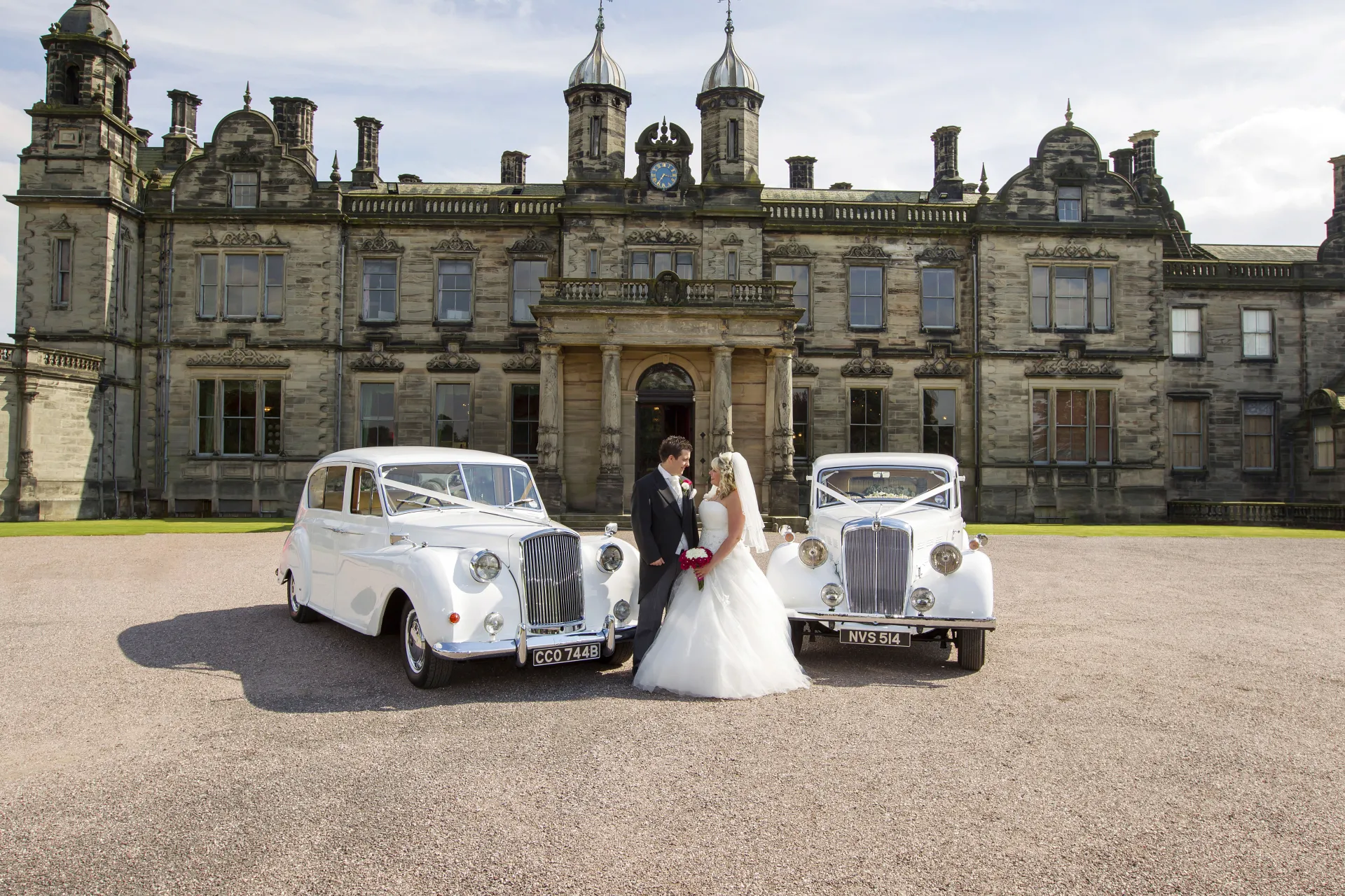 CLASSIC AND VINTAGE <br> WEDDING CARS FOR HIRE