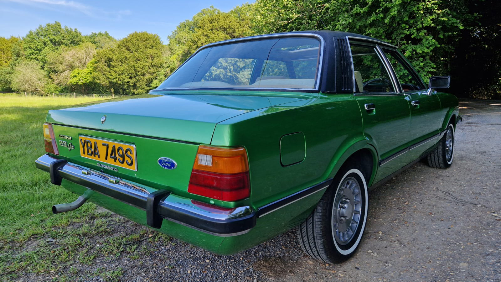 Green Ford Cortina Mk4 2.3L V6 Ghia
