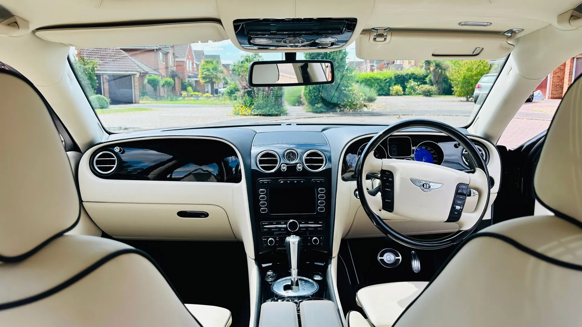 Full front view of Dashboard inside a Modern Bentley