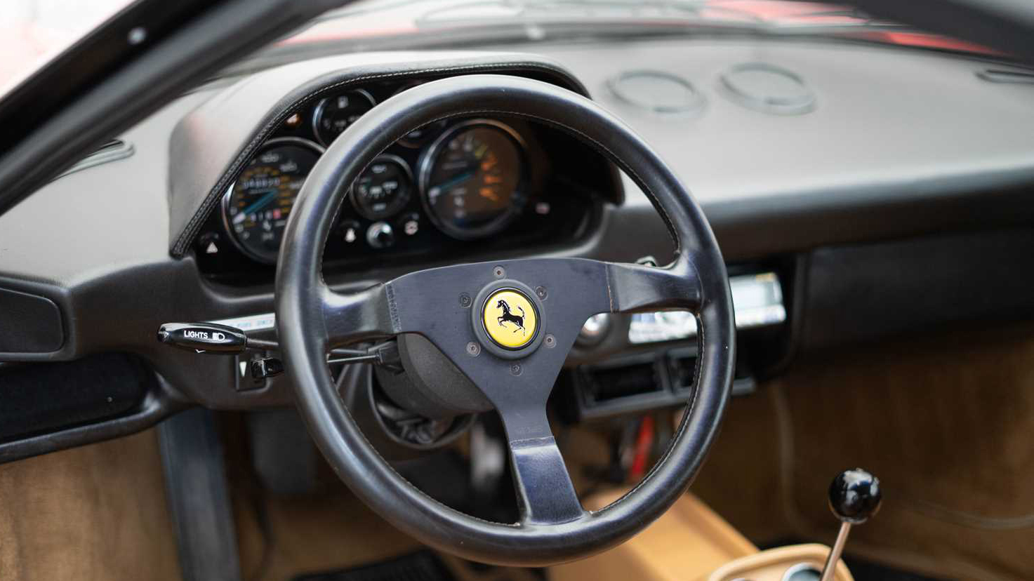 Front driver steering wheel and dashboard