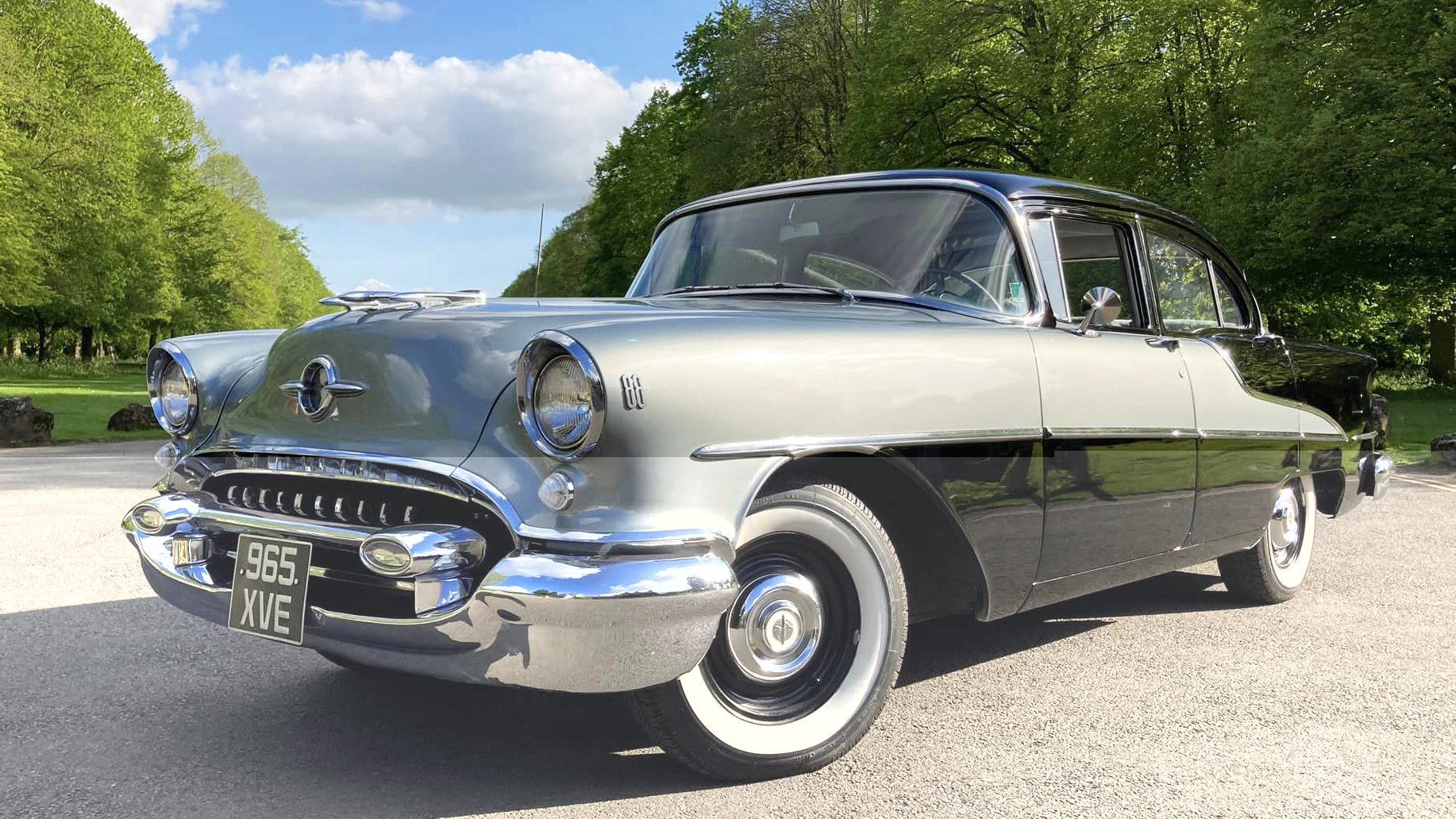 Classic American Oldsmobile Rocket 88 in Black and Silver