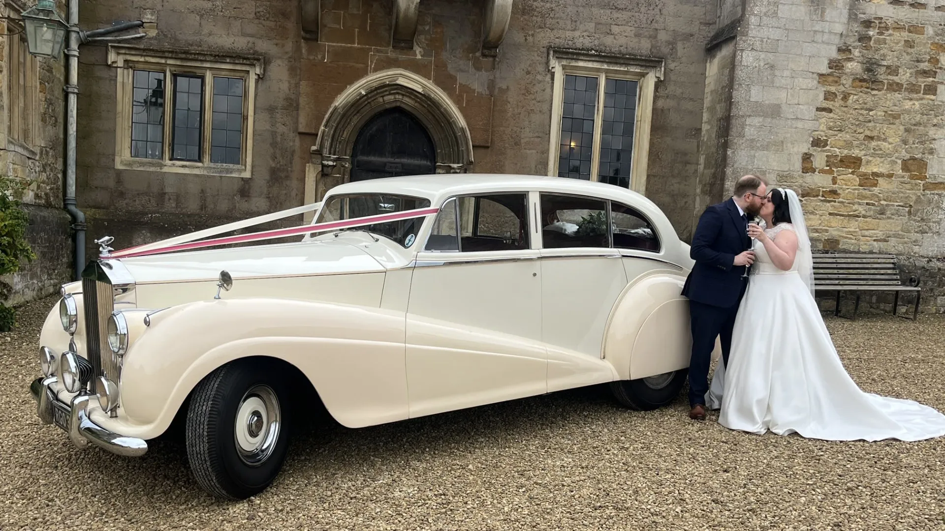 Classic Rolls-Royce Silver Wraith in old English White