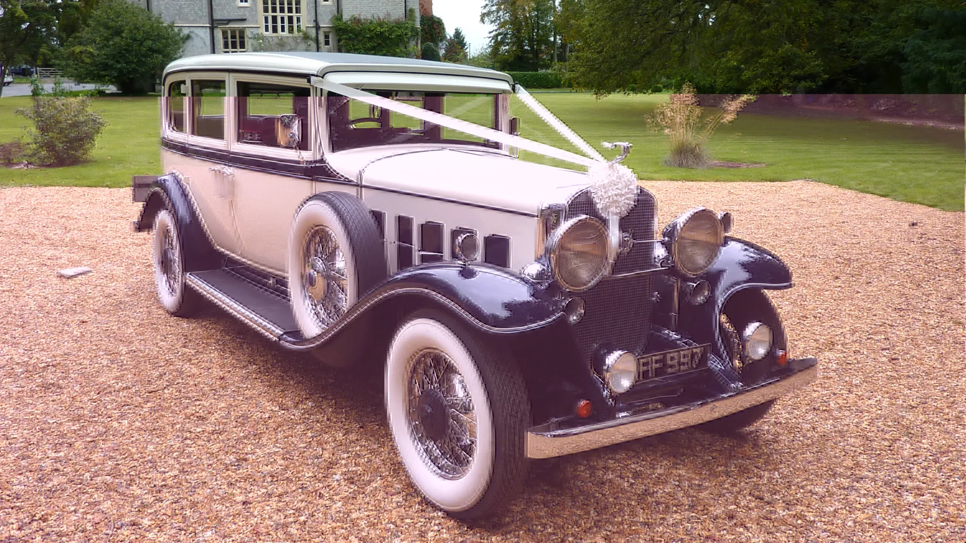 vintage American Cadillac in Blue and White