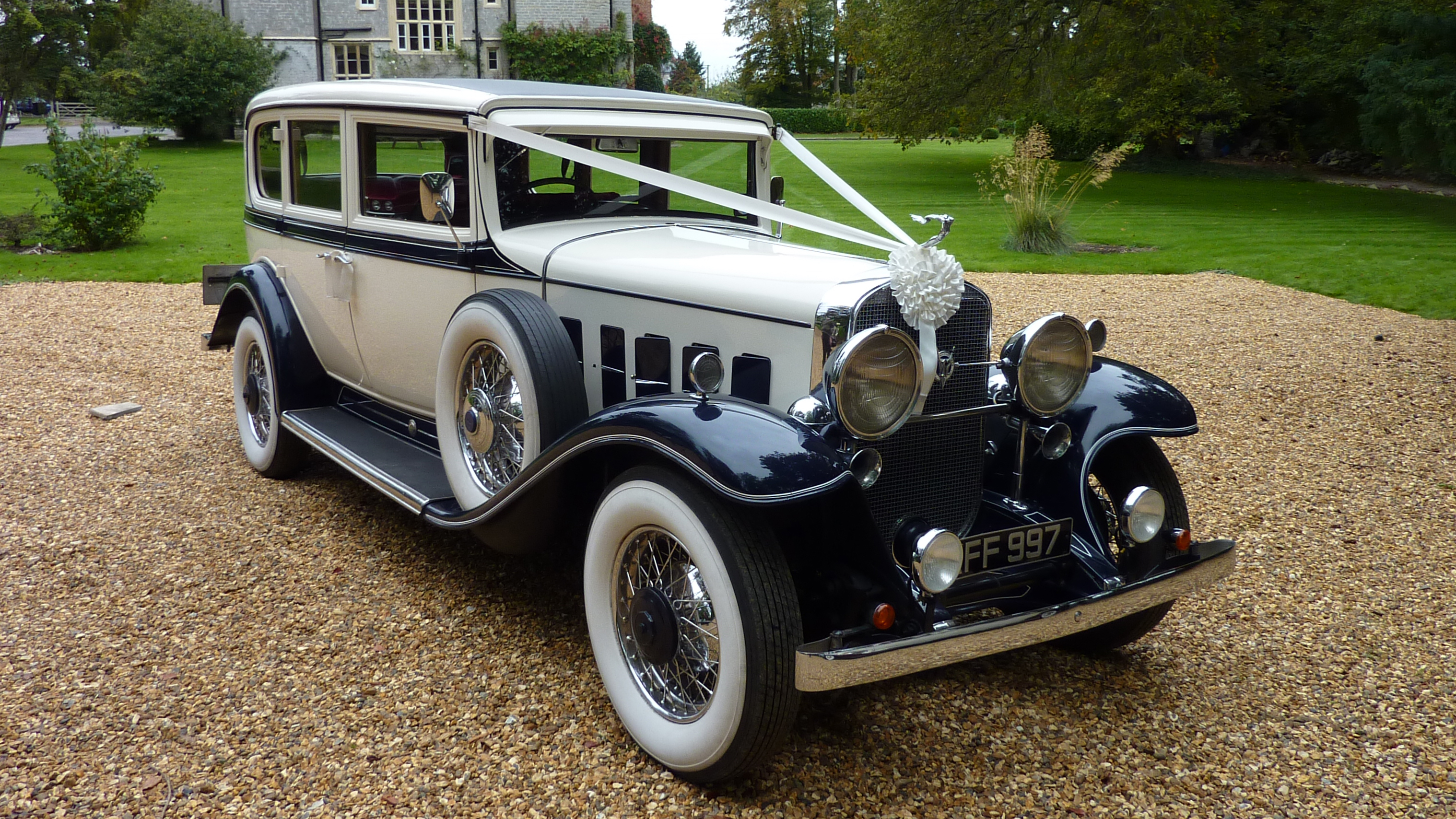 vintage American Cadillac in Blue and White