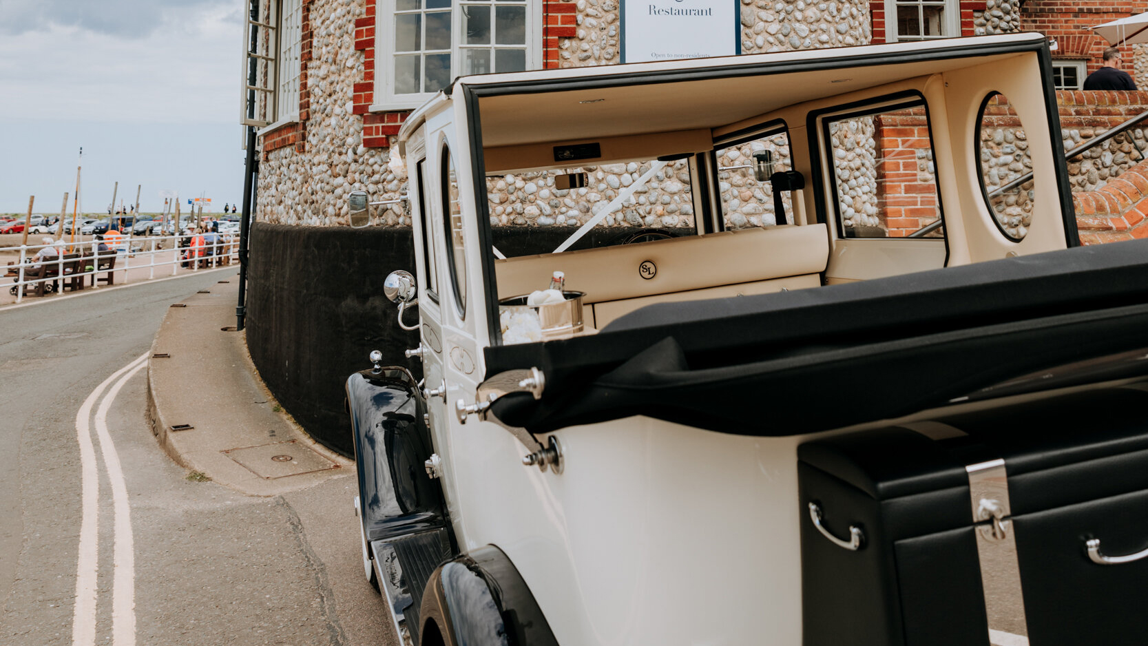 Convertible Black and Ivory 1930s vintage style wedding car