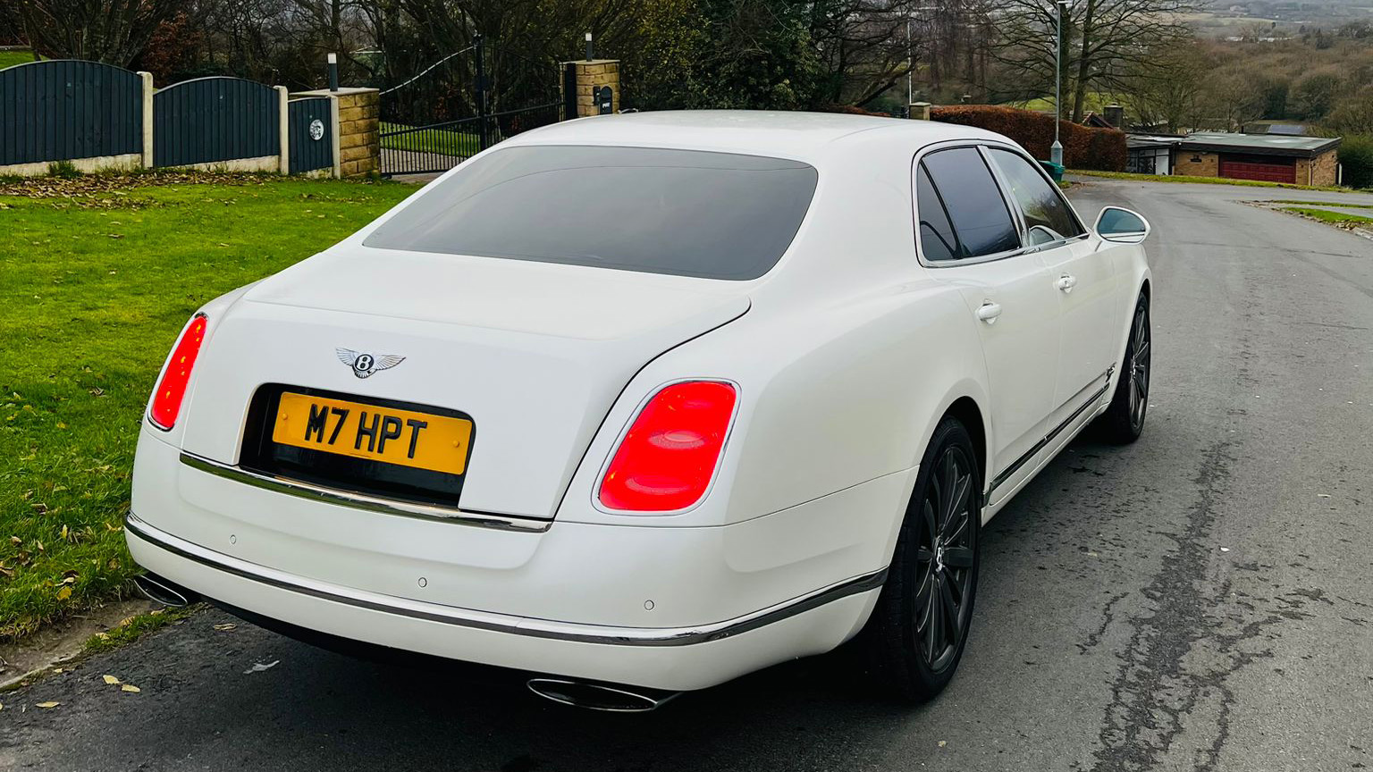 Rear view of white Bentley Mulsanne