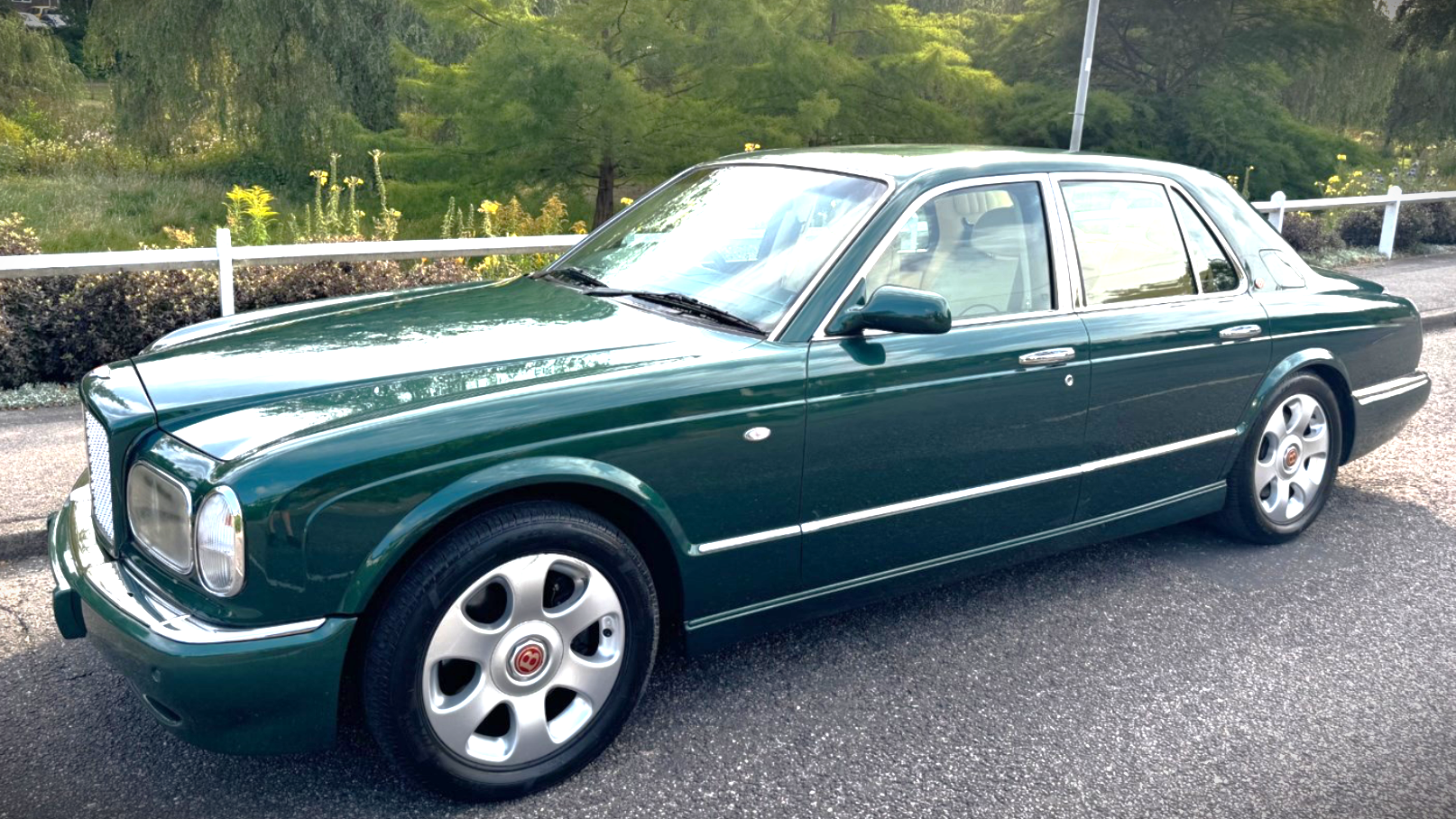 Bentley Arnage in Green