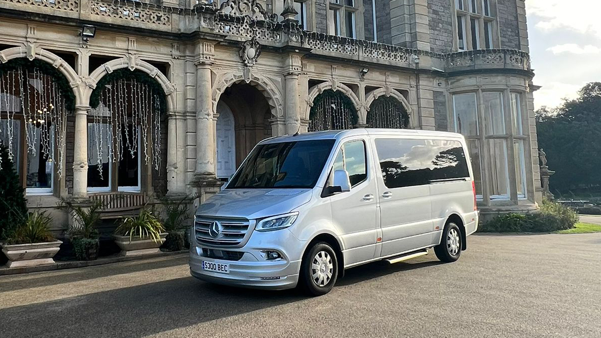 Front left view of Mercedes Minibus