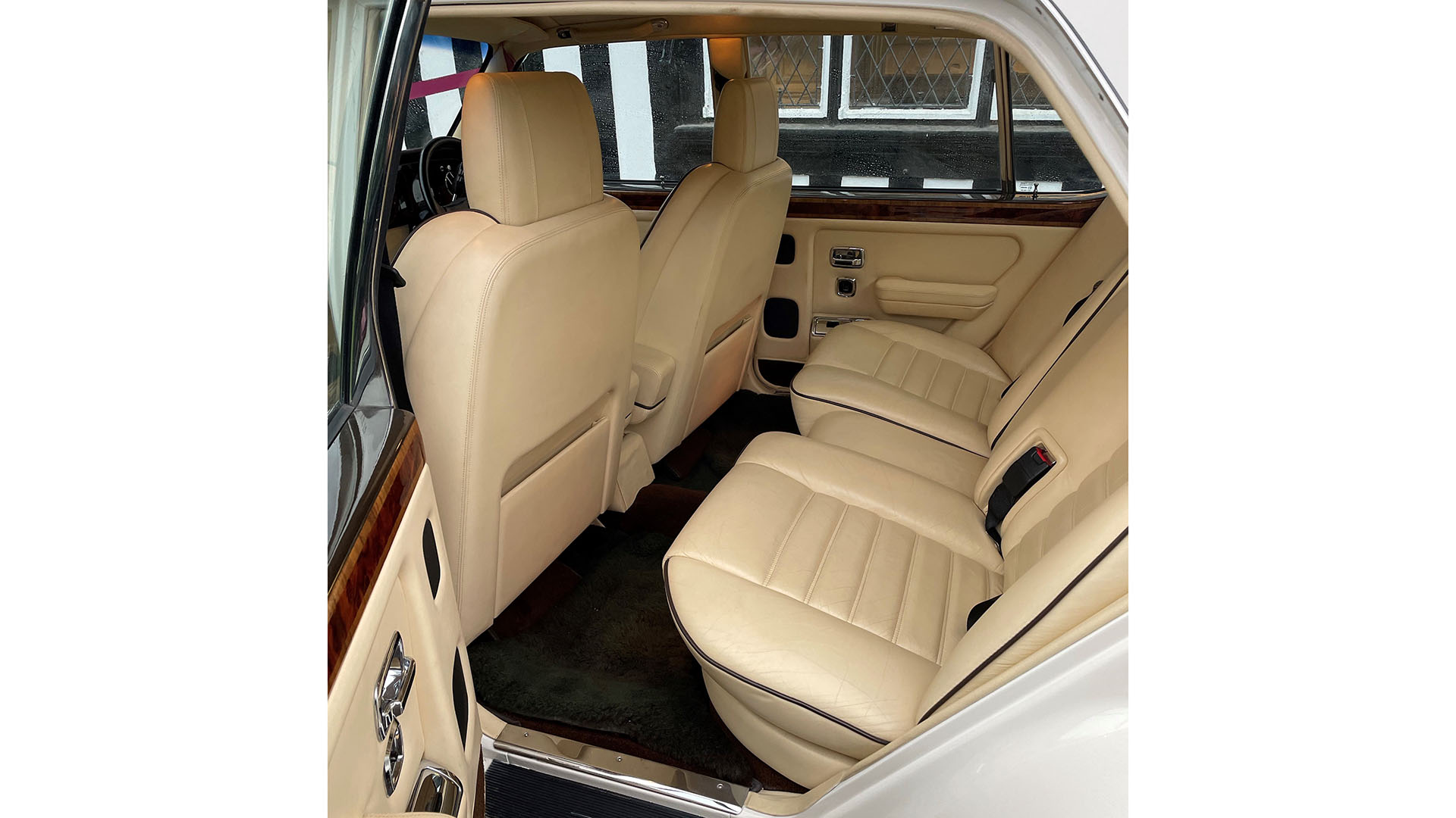 Cream leather rear interior inside Bentley Turbo R