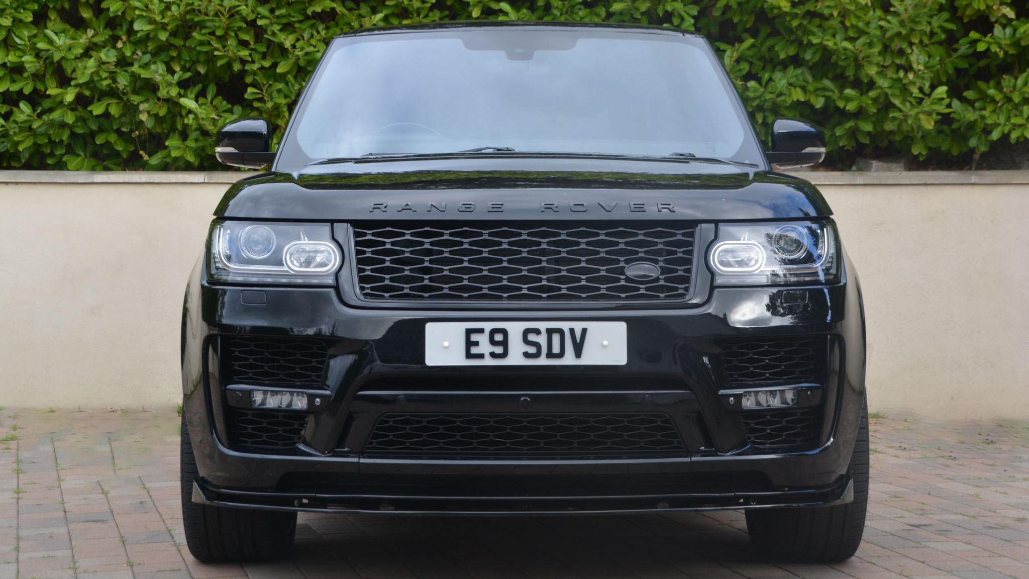 Full Front view of Black Range Rover