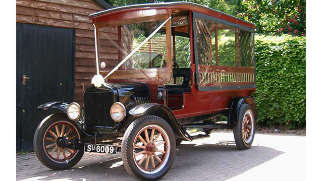 Ford Model 'T' Charabanc