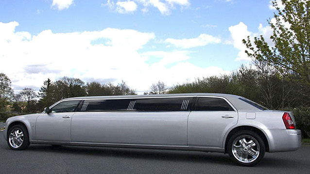 Chrysler 300c Stretched Limousine