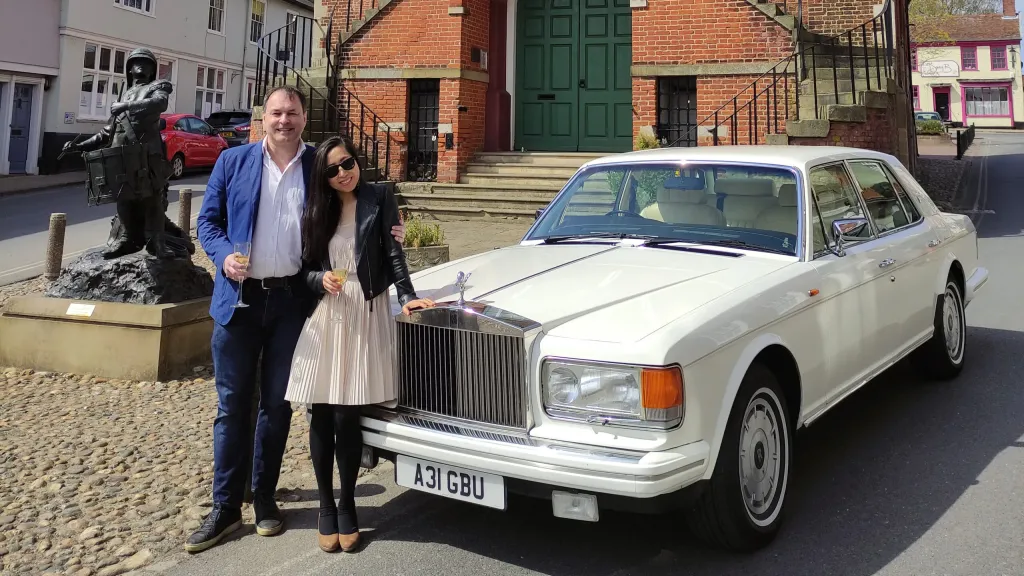 What a special experience in the Silver Spirit, total luxury, a bottle of chilled Champagne on a beautiful day. The chauffeur gave us a tour of the area, very knowledgeable and a class act!